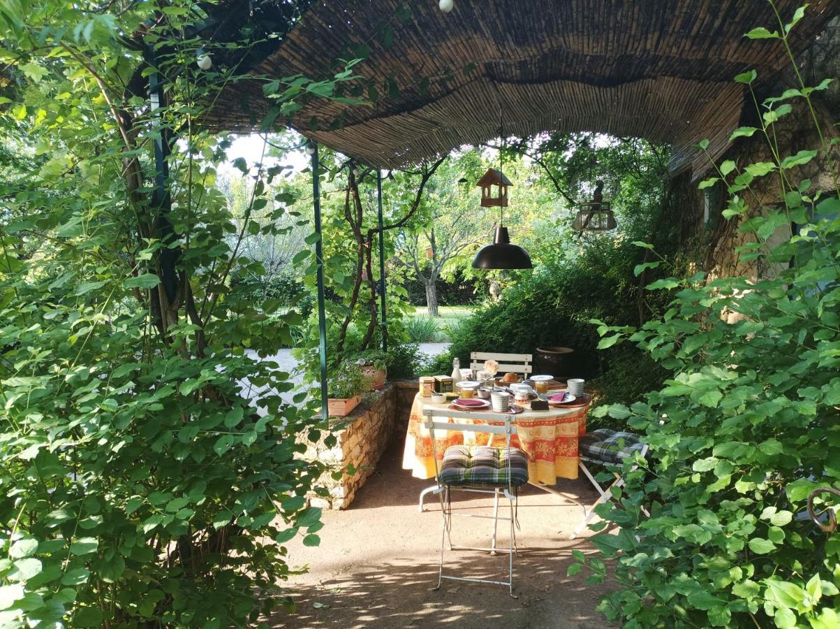 Campagne De Pre Grand Bed & Breakfast Saint-Etienne-les-Orgues Ngoại thất bức ảnh